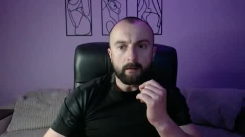 brindlefly69 online show from May 2026 10:23:01 AM