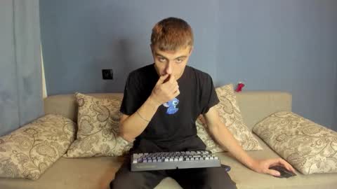 bristlebback online show from October 2025 05:55:02 PM