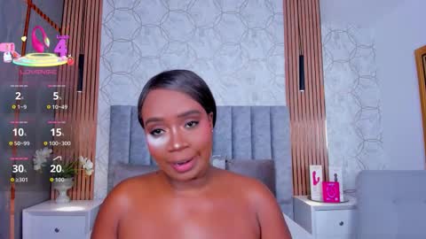 Snapshot of britanymooree chatting on February 2026 07:30:02 PM Britany online show from February 2026 07:30:02 PM