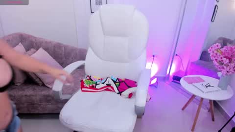 Snapshot of brithx_ chatting on October 2025 06:39:01 PM Brith online show from October 2025 06:39:01 PM