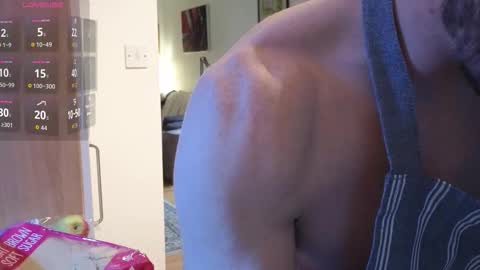 Snapshot of britishpoet chatting on November 2025 05:24:02 PM Callum online show from November 2025 05:24:02 PM