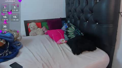 Snapshot of britney_rose13 chatting on January 2026 01:42:01 AM britney rose online show from January 2026 01:42:01 AM