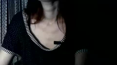 Snapshot of britneyamy chatting on November 2025 10:01:02 PM Britney online show from November 2025 10:01:02 PM