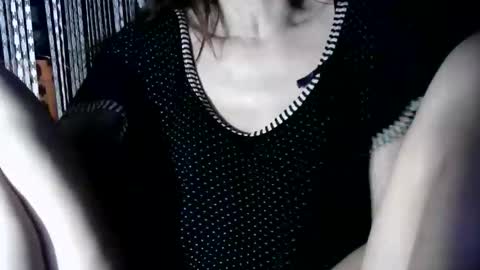 Snapshot of britneyamy chatting on December 2025 10:26:01 PM Britney online show from December 2025 10:26:01 PM