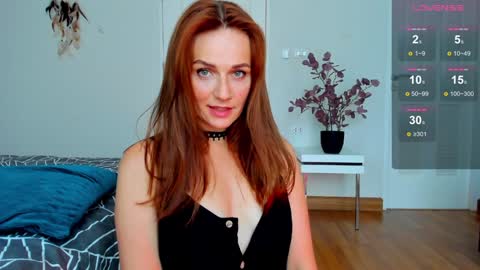 britneyhall online show from December 2024 08:14:02 AM