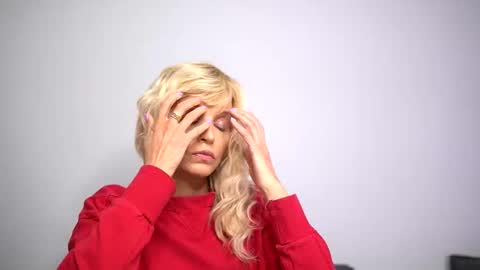 Snapshot of britneyhudson chatting on September 2025 03:33:02 AM britneyhudson online show from September 2025 03:33:02 AM