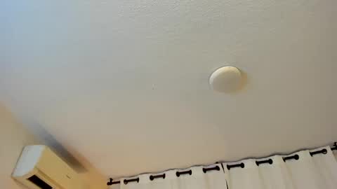 Brittany  online show from November 2025 04:01:01 AM