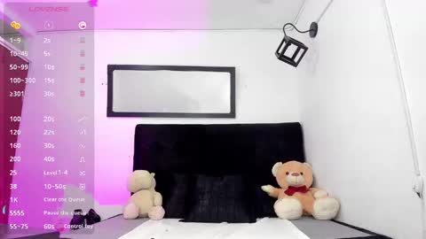   online show from February 2025 03:21:01 PM