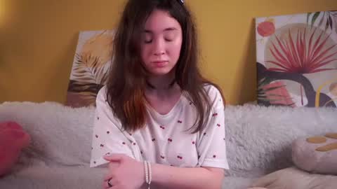 Lina online show from May 2026 02:01:02 PM
