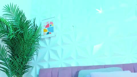 BRIYIT     online show from January 2025 03:20:01 AM