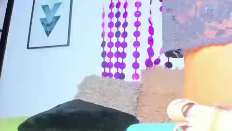 BRIYIT     online show from October 2025 08:53:02 PM