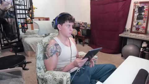 Brock Lee Reynolds online show from September 2025 02:22:02 PM