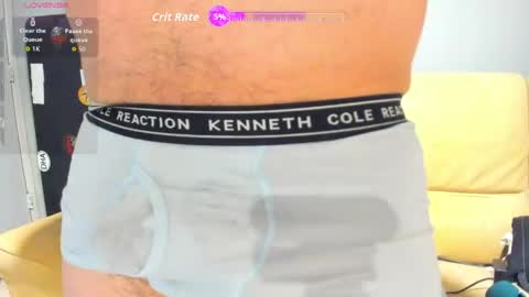 Snapshot of brokenmike31 chatting on March 2026 03:33:02 AM Brokenmike online show from March 2026 03:33:02 AM