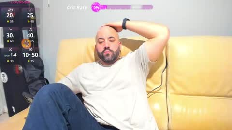 Snapshot of brokenmike31 chatting on April 2026 11:09:01 PM Brokenmike online show from April 2026 11:09:01 PM