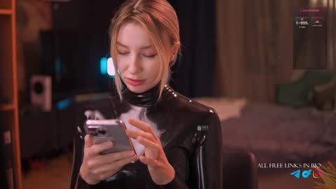 Anna online show from December 2024 02:49:02 PM