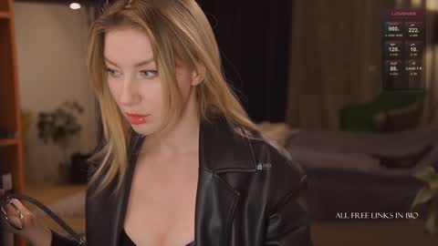 Anna online show from December 2024 02:49:02 PM