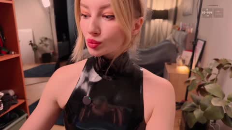 Anna online show from January 2025 12:15:01 PM