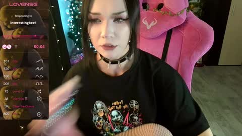 Snapshot of broodmommyy3 chatting on December 2024 10:25:01 AM Martha online show from December 2024 10:25:01 AM