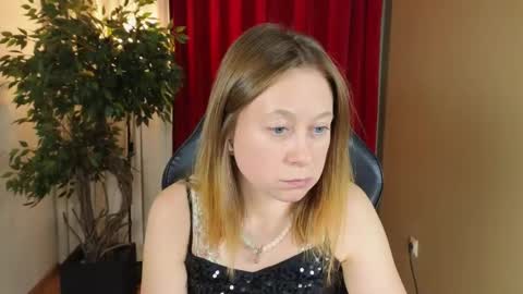 Brooke online show from November 2025 08:42:01 PM