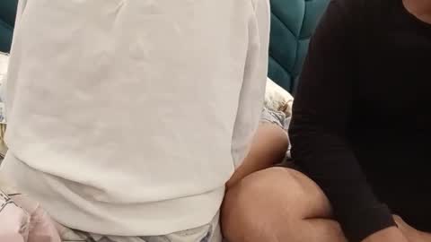 Chocolate couple online show from November 2025 02:53:02 AM