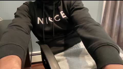 brownboy6999 online show from January 2025 08:28:02 PM