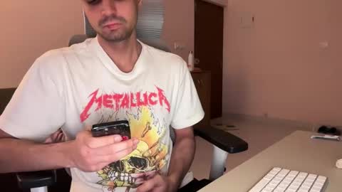 Snapshot of brownmeverick chatting on February 2026 06:55:02 PM brownmeverick online show from February 2026 06:55:02 PM