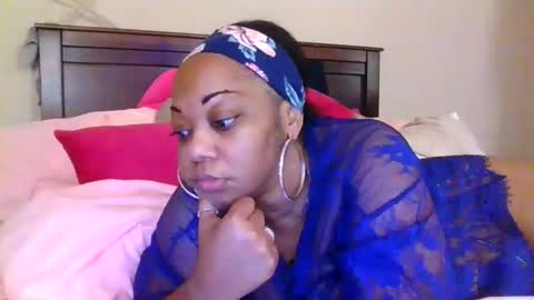 brownroundrenee online show from May 2026 11:15:02 AM