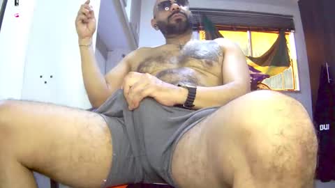 Snapshot of bruce_bigg chatting on February 2026 05:10:02 PM Bruce online show from February 2026 05:10:02 PM