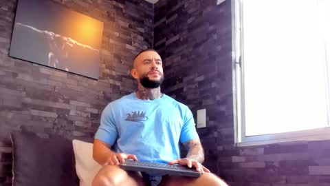 Snapshot of brucedallas chatting on September 2025 01:35:02 PM brucedallas online show from September 2025 01:35:02 PM