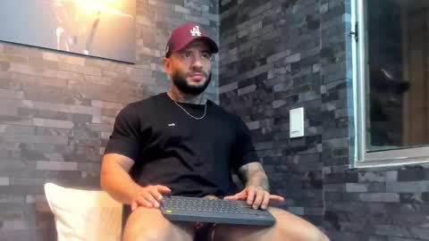 Snapshot of brucedallas chatting on March 2026 12:24:02 AM brucedallas online show from March 2026 12:24:02 AM