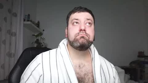 Snapshot of brucemf chatting on November 2025 05:11:01 PM Bruce online show from November 2025 05:11:01 PM