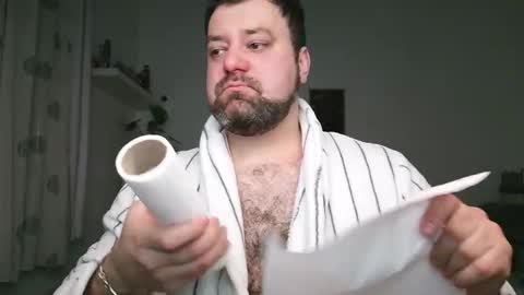 Snapshot of brucemf chatting on November 2025 05:24:02 PM Bruce online show from November 2025 05:24:02 PM