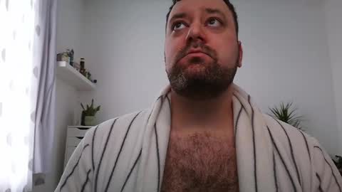 Bruce online show from April 2026 06:54:01 AM