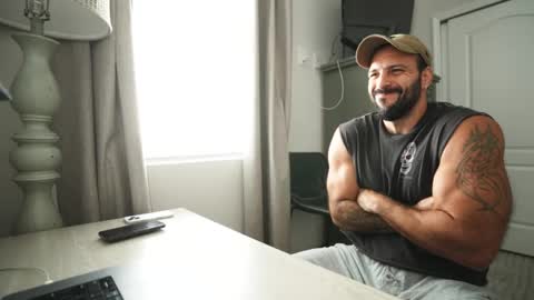 Snapshot of brucestryker chatting on September 2025 01:38:01 PM onlyfans BRUCESTRYKER online show from September 2025 01:38:01 PM