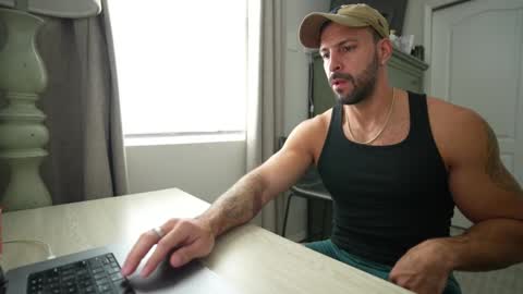 onlyfans BRUCESTRYKER online show from January 2026 09:07:02 PM