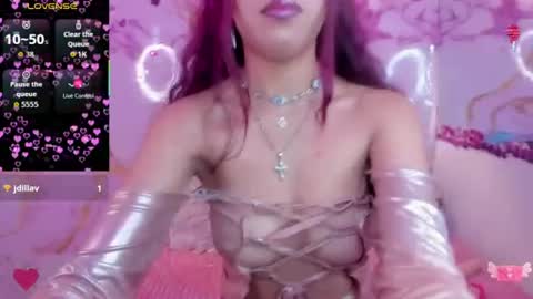 Snapshot of brue_faithfulslut chatting on June 2026 02:05:02 PM Brue online show from June 2026 02:05:02 PM