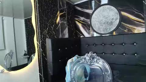 Bruja SCarlata online show from September 2025 10:07:01 AM