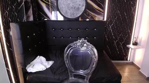 Bruja SCarlata online show from October 2025 10:12:02 AM