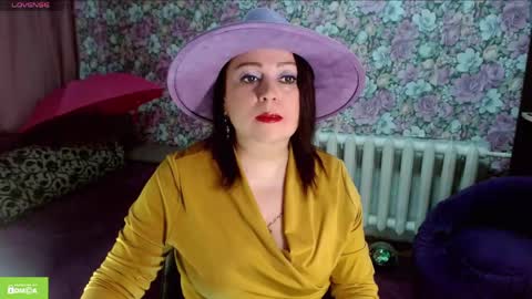 Julia online show from May 2026 08:36:01 PM