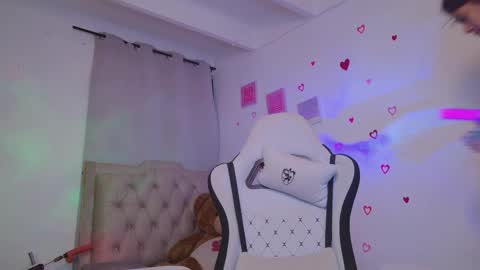 Snapshot of brunetteadams001 chatting on March 2026 09:15:01 AM SARAH online show from March 2026 09:15:01 AM