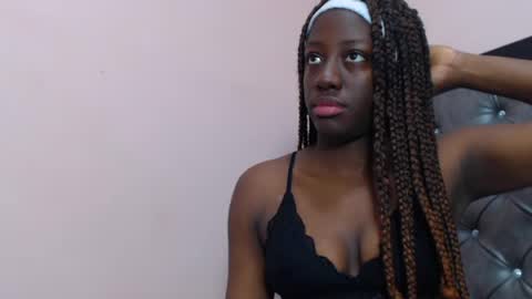 brunettehot4ux online show from June 2026 02:19:01 PM