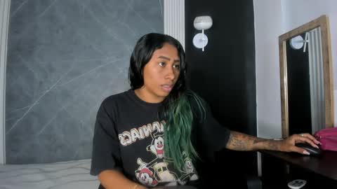 brunette online show from January 2025 07:45:01 PM