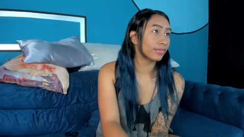 brunette online show from February 2025 06:28:01 PM