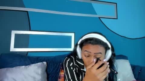 brunette online show from March 2025 07:06:02 PM