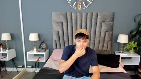 Snapshot of bruno_bellini chatting on November 2025 11:21:02 AM Bruno Bellini online show from November 2025 11:21:02 AM