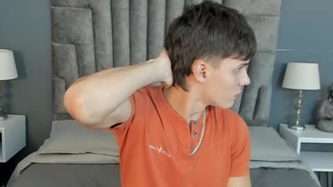 Snapshot of bruno_bellini chatting on November 2025 11:23:02 AM Bruno Bellini online show from November 2025 11:23:02 AM