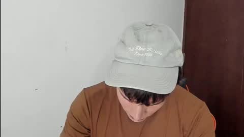 Snapshot of bruno_bellini chatting on February 2026 05:22:02 AM Bruno Bellini online show from February 2026 05:22:02 AM