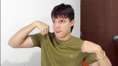 Snapshot of bruno_bellini chatting on February 2026 11:42:02 PM Bruno Bellini online show from February 2026 11:42:02 PM