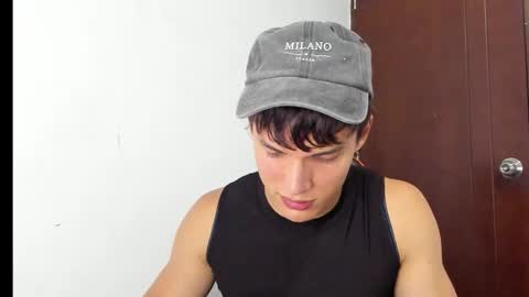 Snapshot of bruno_bellini chatting on February 2026 03:25:01 AM Bruno Bellini online show from February 2026 03:25:01 AM