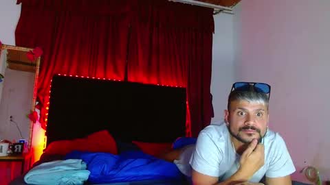 bruno_booss online show from February 2026 02:56:01 AM